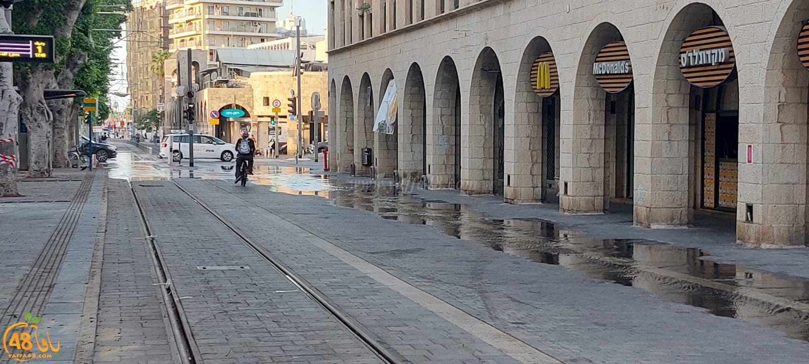 يافا: انفجار أنبوب مياه وتدفق كميات كبيرة الى الشارع 